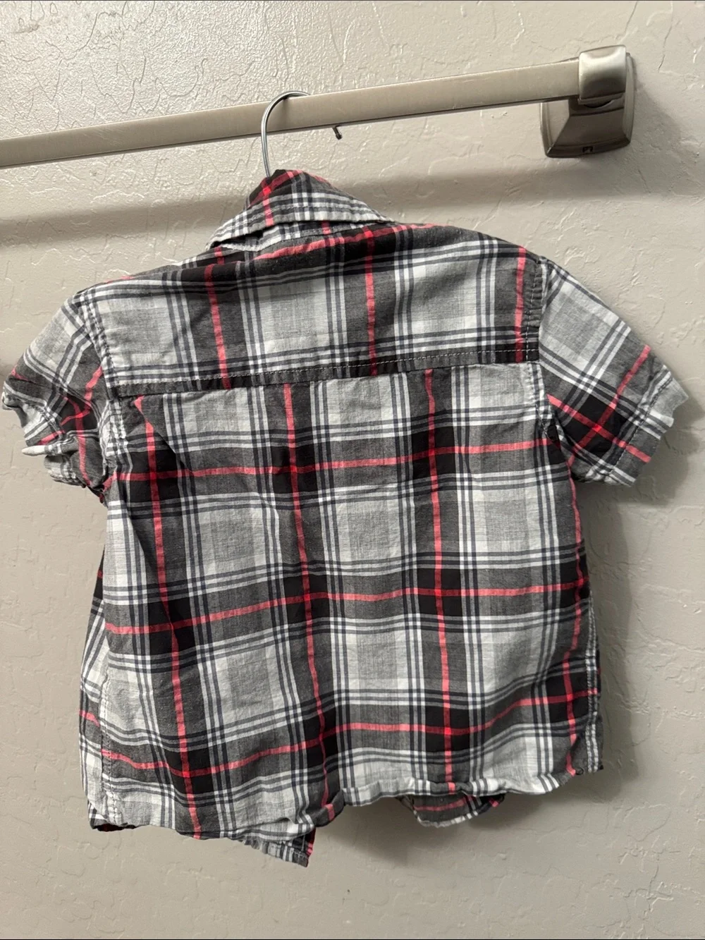 Oshkosh Kids Short-Sleeve Plaid Button-Up Shirt